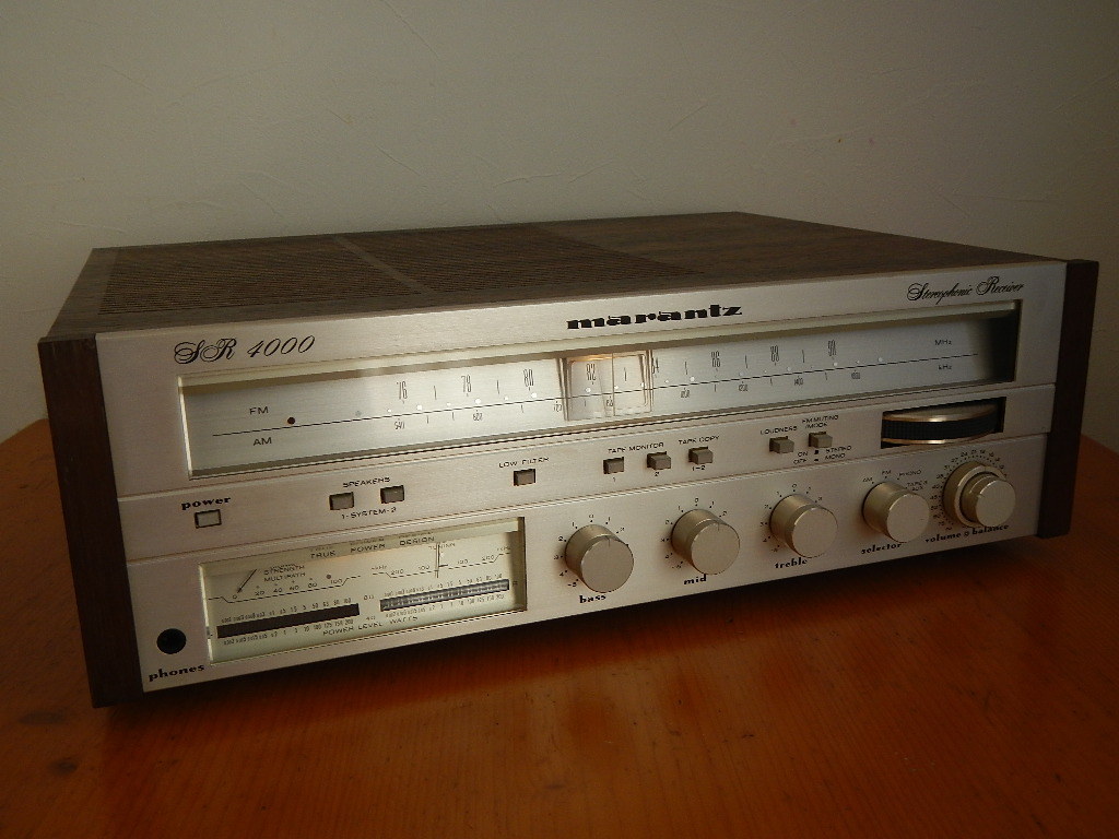 Marantz SR4000 海外向けを日本仕様にリファインされたモデル