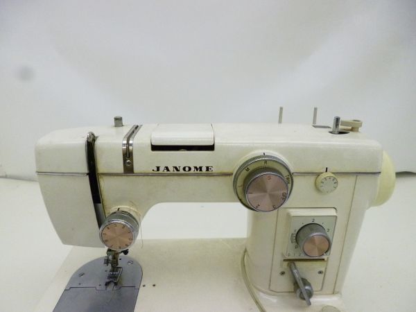 Yahoo!オークション - JANOME“ MODEL 802” ジャノメミシン ジャノメ