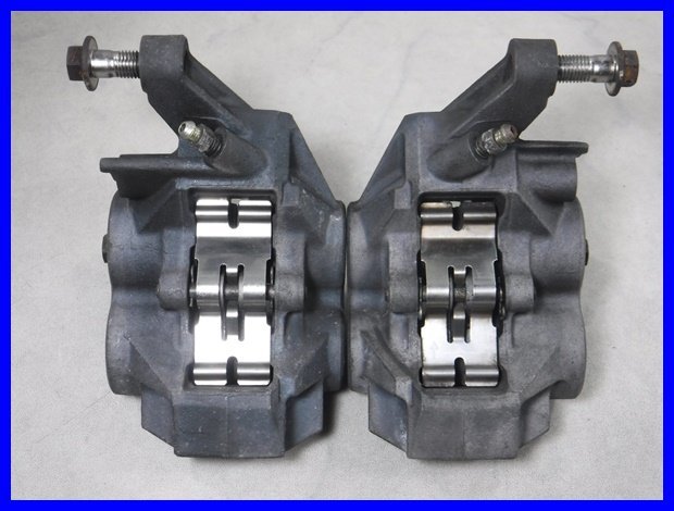 △ガ842 XJR400R RH02J フロントブレーキキャリパー 60_3