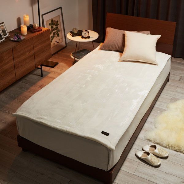 送料300円(税込)■lt025■快眠博士 カルドニード・ノッテ3 リッチファー風敷き毛布Ｓ15400円相当【シンオク】