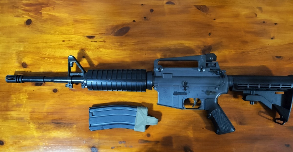 トイスター製 M4A1 エアーコッキングガン トイスター製 M4A1 エアーコッキングガン