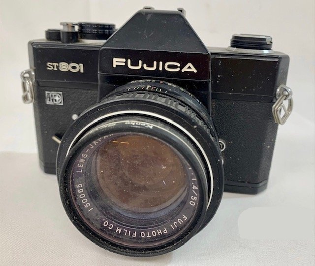 セール，人気セール 品 ジャンク品 FUJICA フジカ フィルムカメラ ST801 送料別 TD0182(その他)｜売買されたオークション情報、yahooの商品情報をアーカイブ公開 - オークファン マニュアルフォーカス
