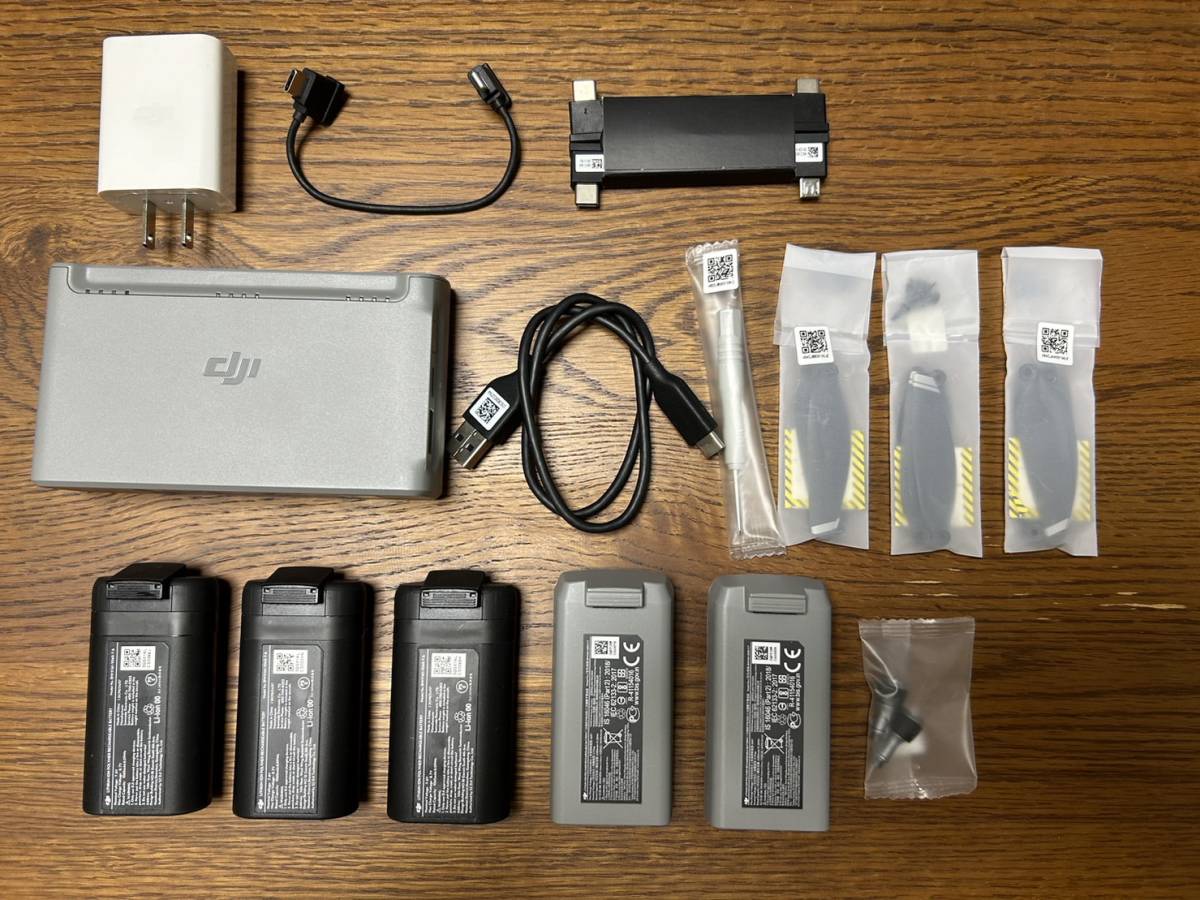 DJI Mini 2 Fly More コンボ ☆リモートID対応機種【中古】 【公式通販】