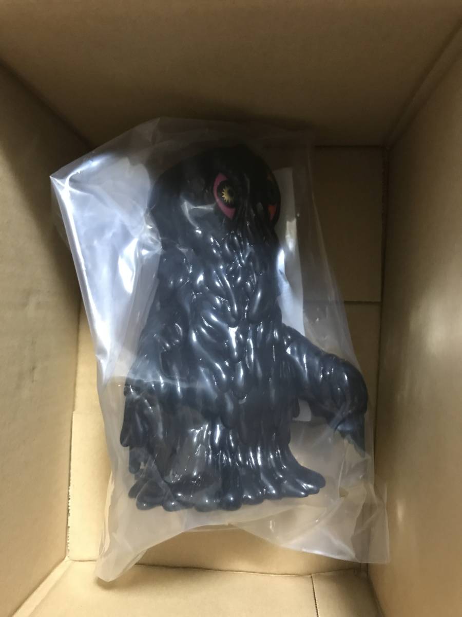新品・未開封☆FantazzzyTOYS/ファンタジートイズ ヘドラ ソフビ