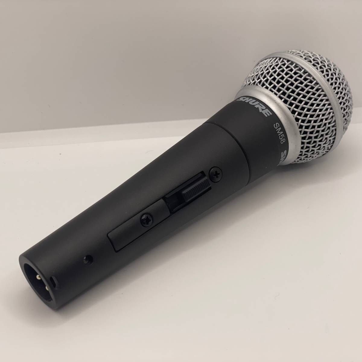 美品 中古品 SHURE シュアー SM58 ダイナミックマイク マイクホルダー