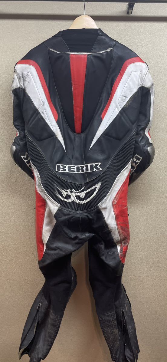 ベリック 革ツナギ XLサイズ BERIK レーシングスーツ ベリック