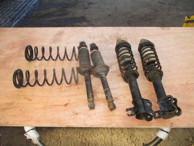 パオ　PK10の純正Ｆストラット+Ｒショック、サス