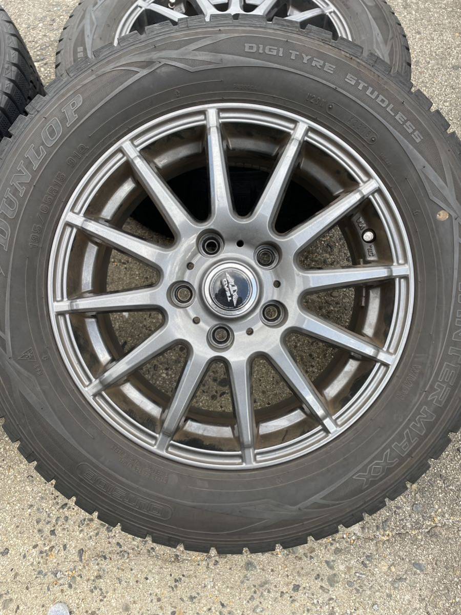 送料込み☆☆新品・スタッドレス 195/65R15☆ノア・ヴォクシー・セレナ 美品 195/65R15 スタッドレス ダンロップ ウェッズ TEAD 15in 6J +43
