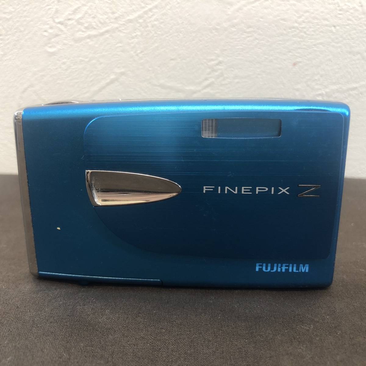 ○【MH-6201】中古品 FUJIFILM 富士フイルム Finepix Z20fd コンパクト 