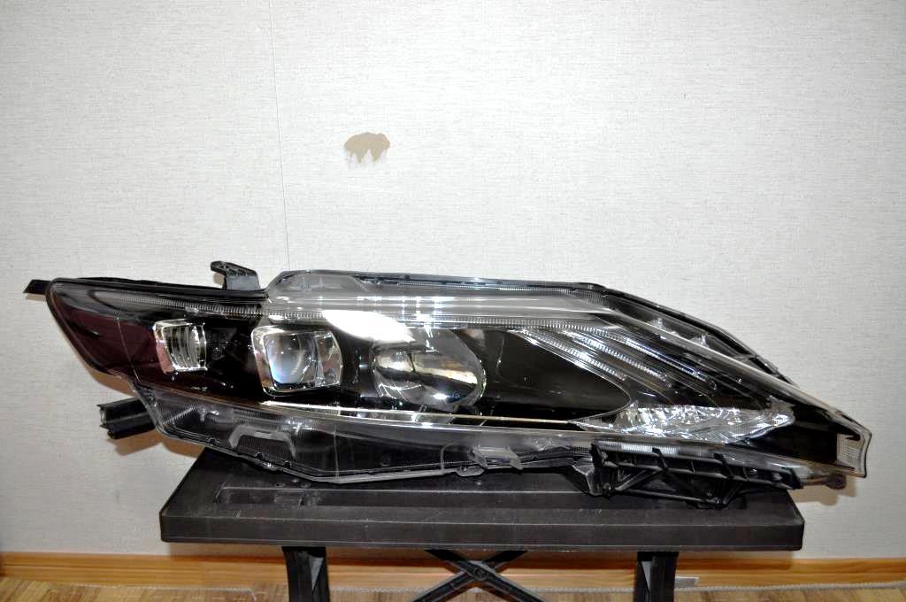 トヨタ ライズヘットライト右 ◇正常品◇ A200A ライズ 右ヘッドライト 81110-B1440 右ヘッドランプ