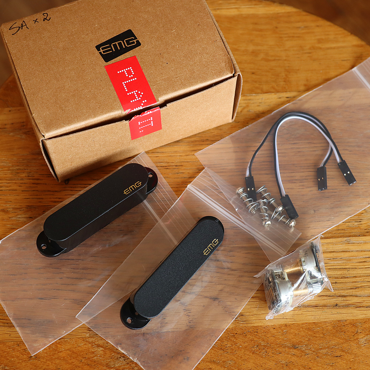 激レア　EMG-SA 旧ロゴ　未使用品 激レア EMG-SA 旧ロゴ 未使用品 Yahoo!オークション -「emg sa