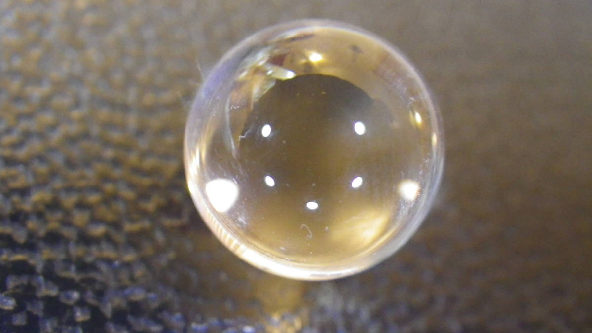 1cm水晶玉です。 小さいけれど天然水晶の玉です。(原石)｜売買され 