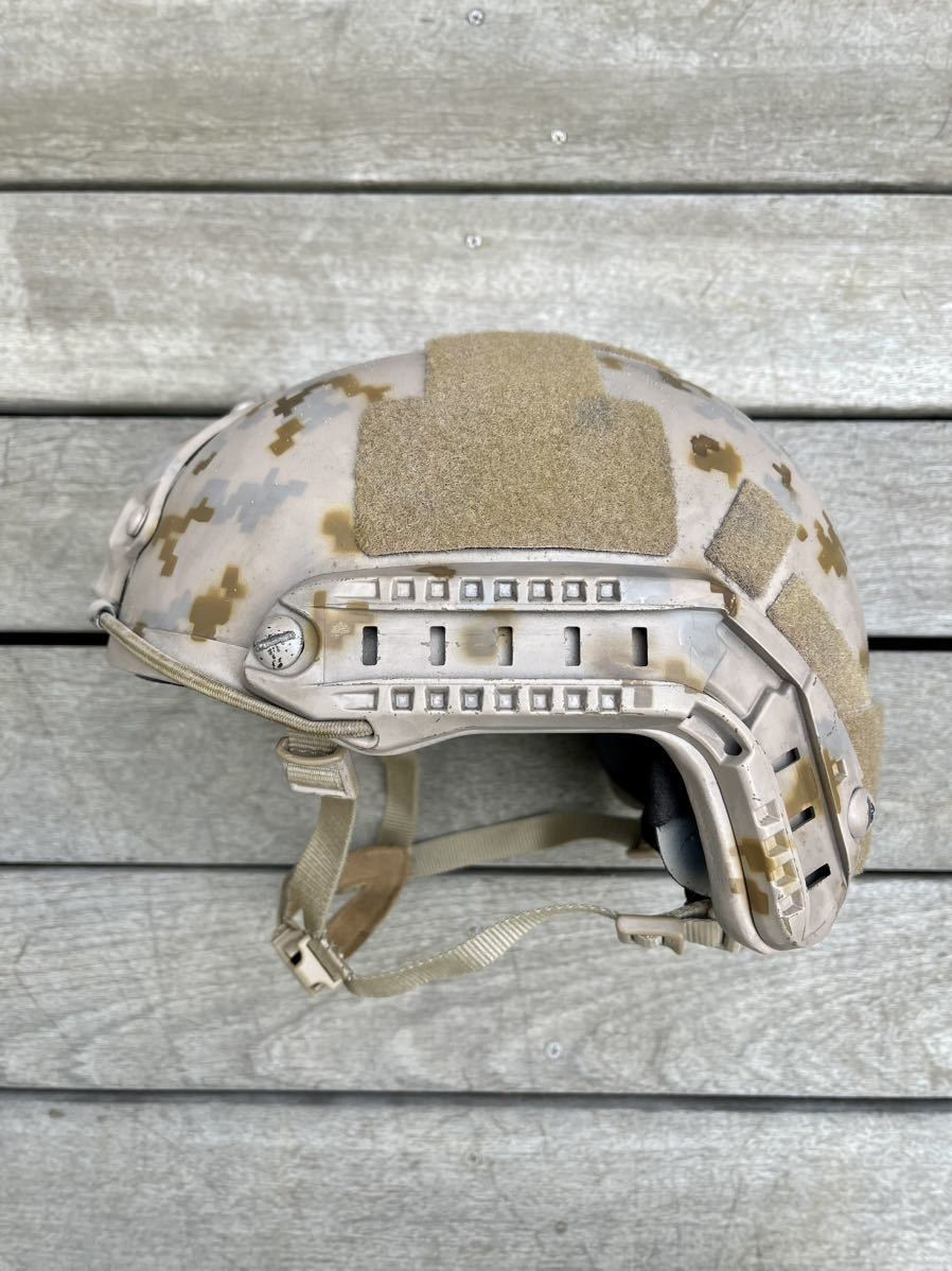 実物】OPS-CORE FASTバリスティック ヘルメット M/L AOR1 LBT EAGLE 