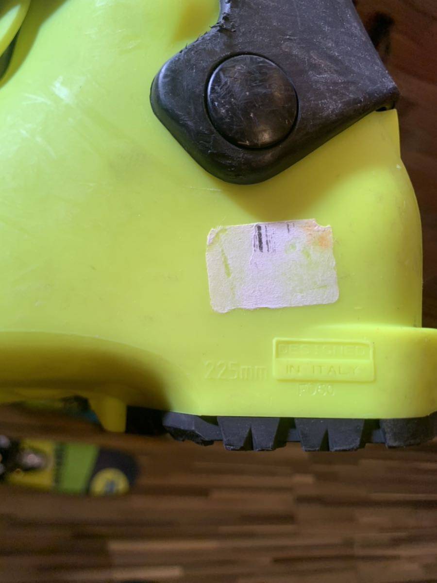 ブランドキッズスキー3点セット1000円売切！ロシニョール68cmストック75cmHEADブーツ17.5cm初めてスキーにいかがでしょうか！_3