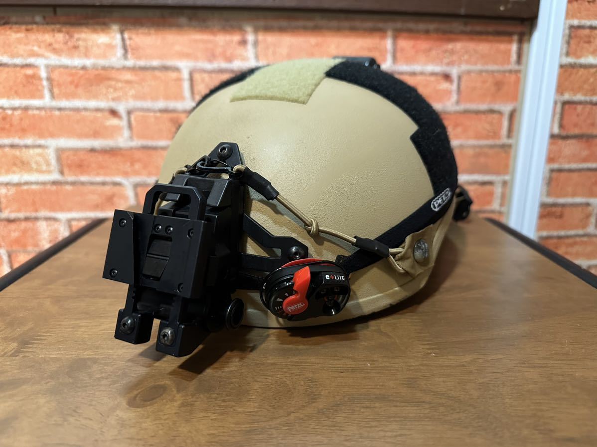 実物 mich2001 devgru navy seals 旧型petzl e+lite 旧型 epic air 