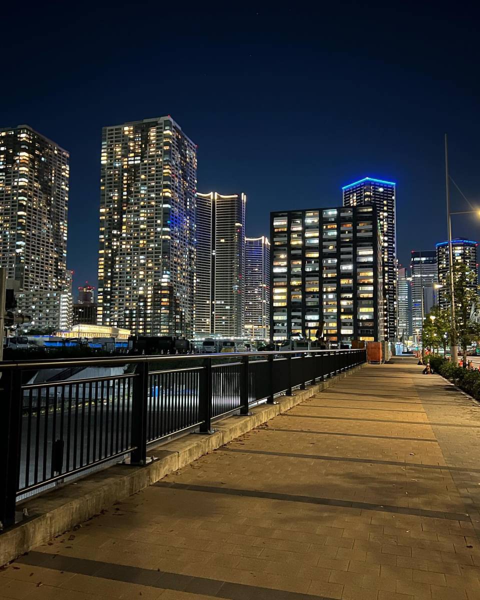 フリー画像　ビル_1