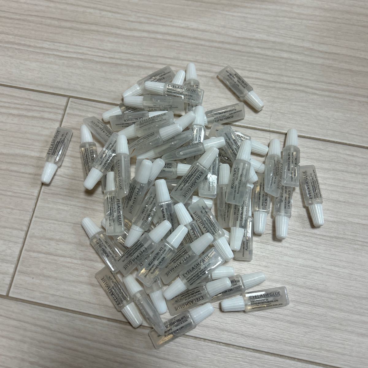 ★新品未開封★つけまのり つけまつげのり 大量セット_1