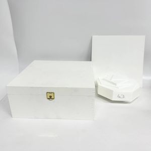 アクリル樹脂の値段と価格推移は？｜68件の売買データからアクリル樹脂 