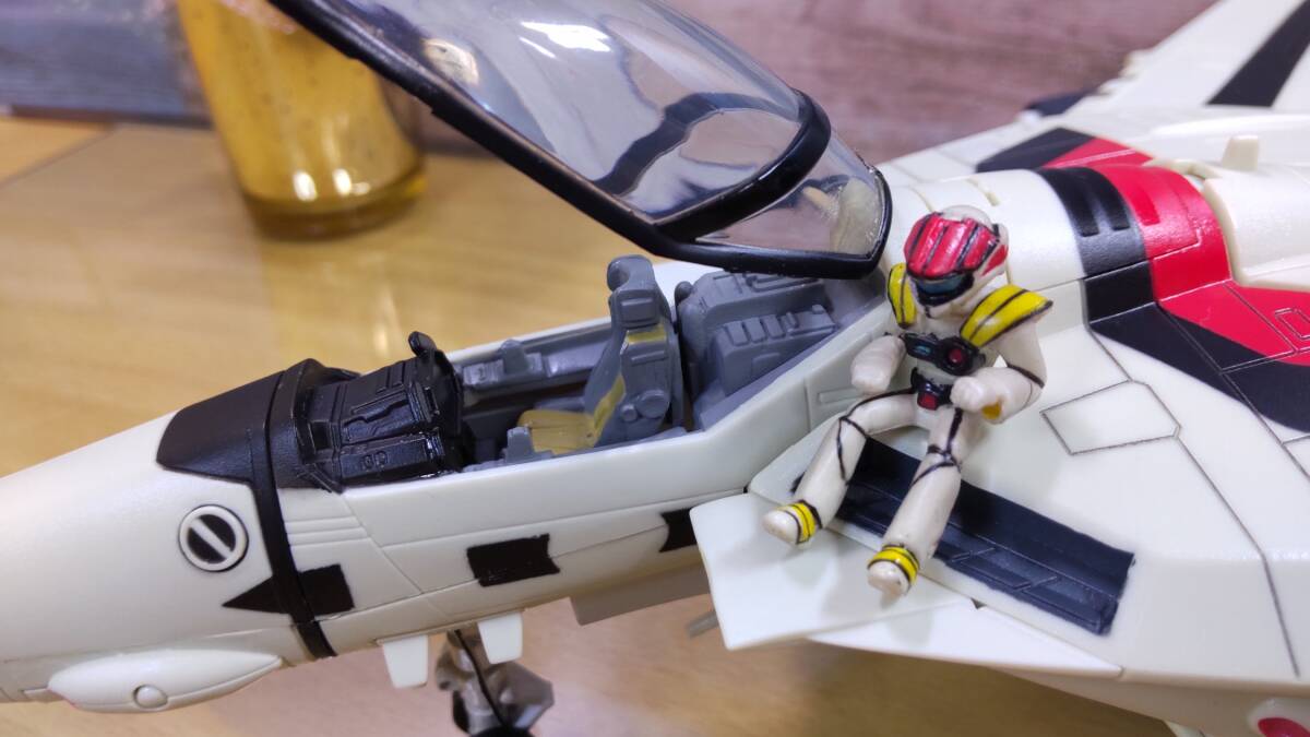 やまと 1／48 VF-1A 一条輝 － 変形問題なし♪一部欠品あり(前車輪止め)・やや黄ばみあり・超時空要塞マクロス・YAMATO_6