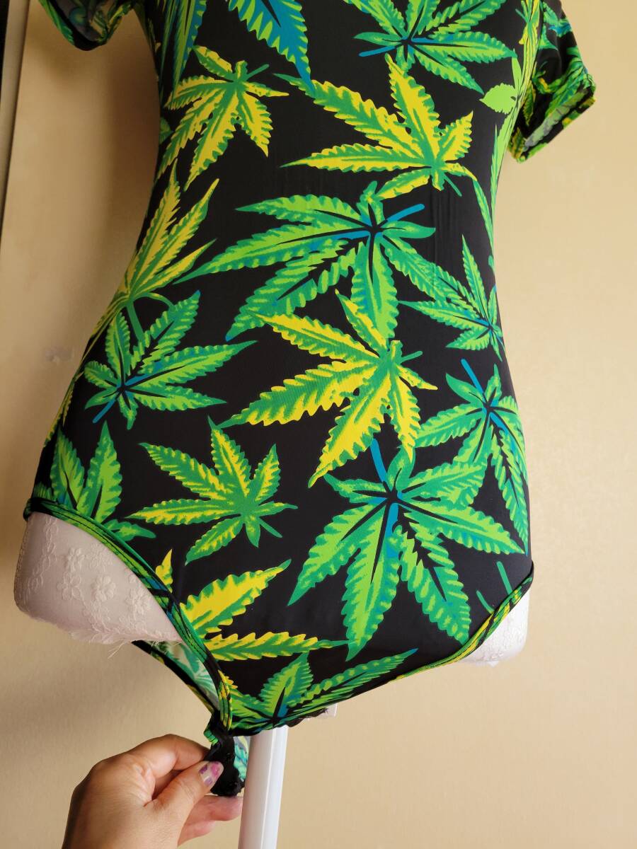 社交ダンスドレス、ラテン上下グリーン黒、色彩素敵で華やか、M_3