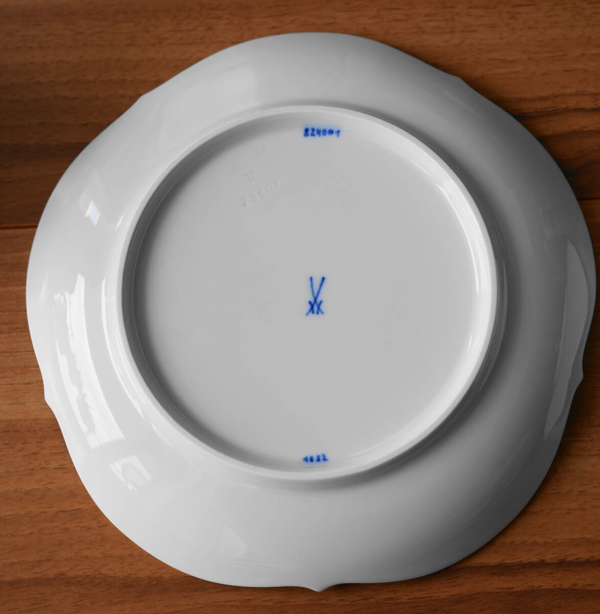 値下(美品)　マイセン ブルーオーキッド　コーヒーカップ、ソーサー、プレート　一級品_4