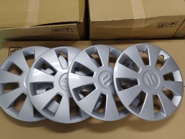新車外し　ホイールキャップ　スズキ　エブリィ　DA17V_1