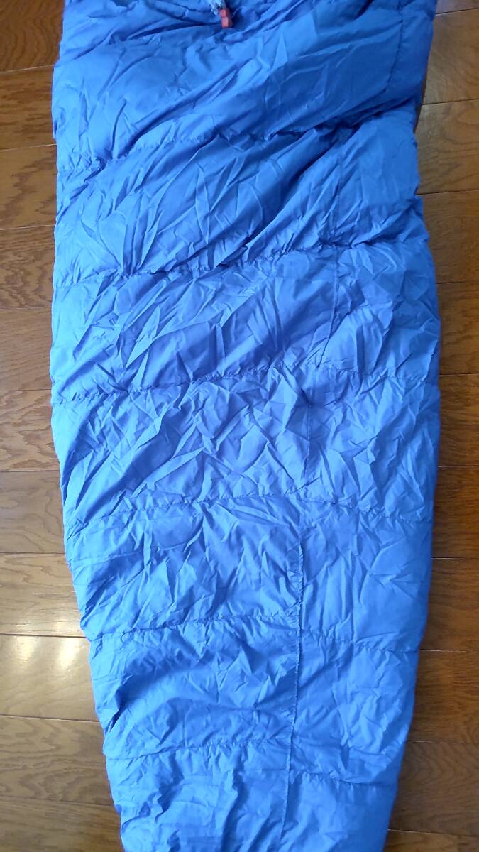 英国製BLACKS Quality Product Summit　寝袋　ブルー　シーツ付き_6