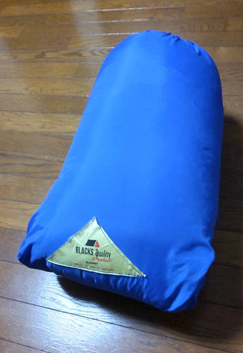 英国製BLACKS Quality Product Summit　寝袋　ブルー　シーツ付き_9