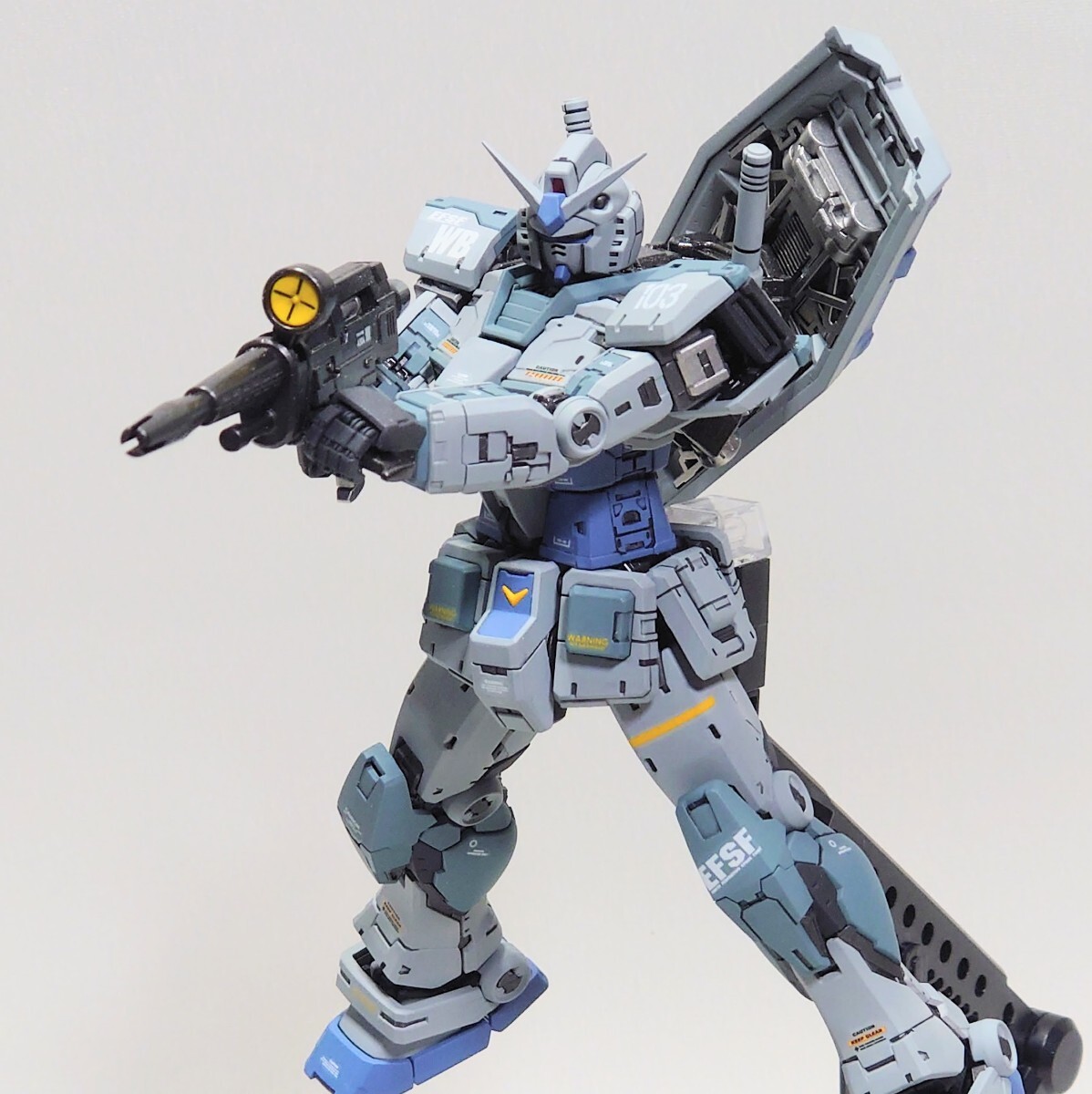 RG 1/144「RX-78-2 ガンダム ver.2.0」G-3カラー全塗装 ガンプラ完成品