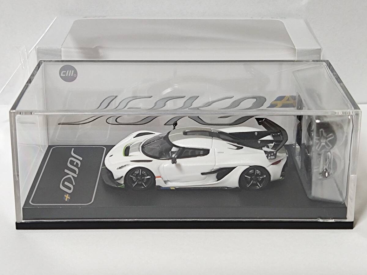 Jesko Koenigsegg Model Impossible is SILVER CM Model 1/64