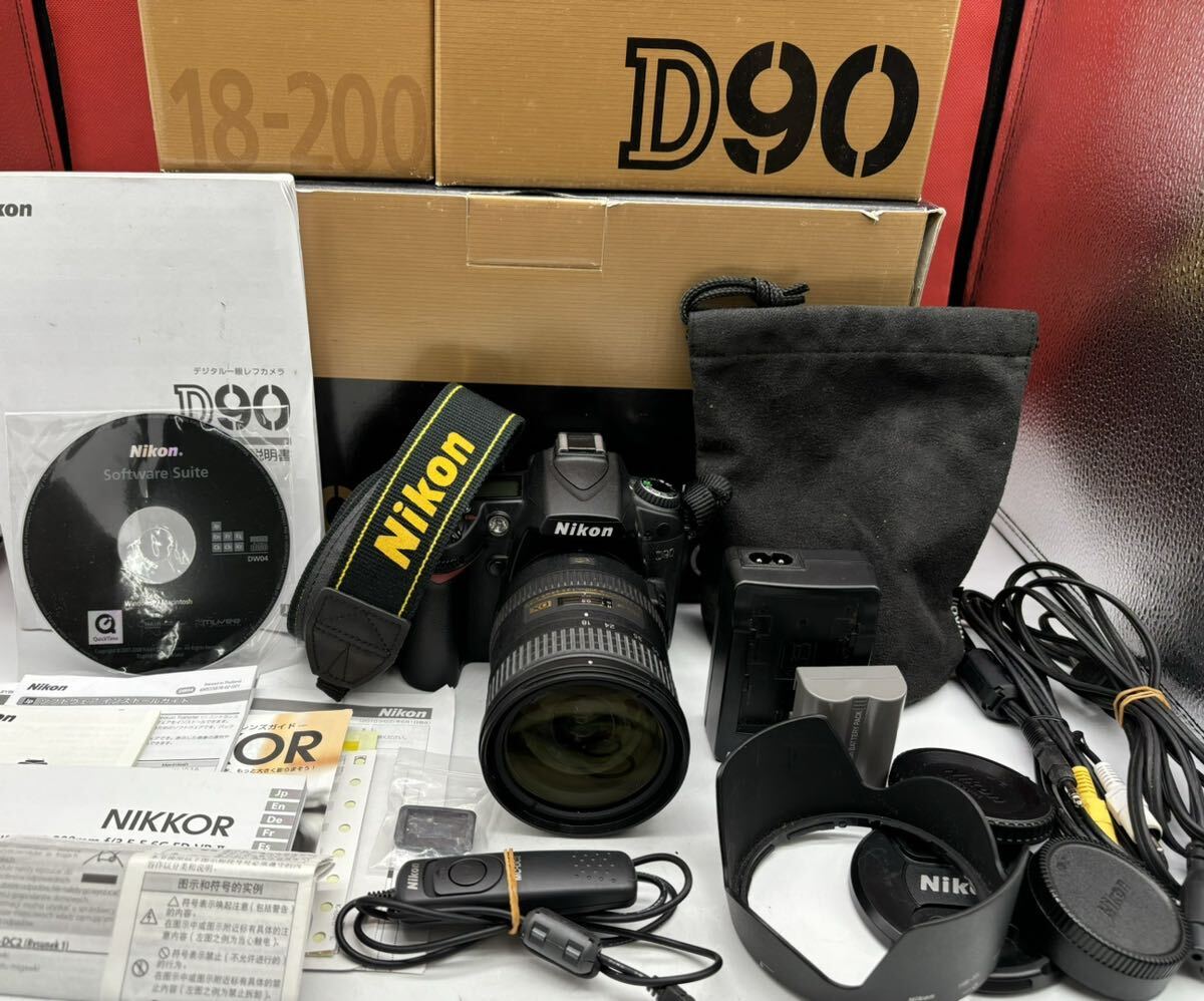 Nikon D90 デジタル一眼レフカメラ ボディ AF-S NIKKOR 18-200mm F3.5