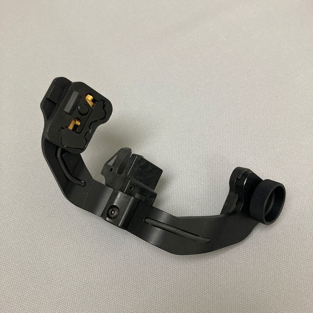 米軍実物 ITT社製 Dual Headmount Adapter ダブル Jアーム PVS-14 軍放出品 良品(ヘルメット)|売買された ...