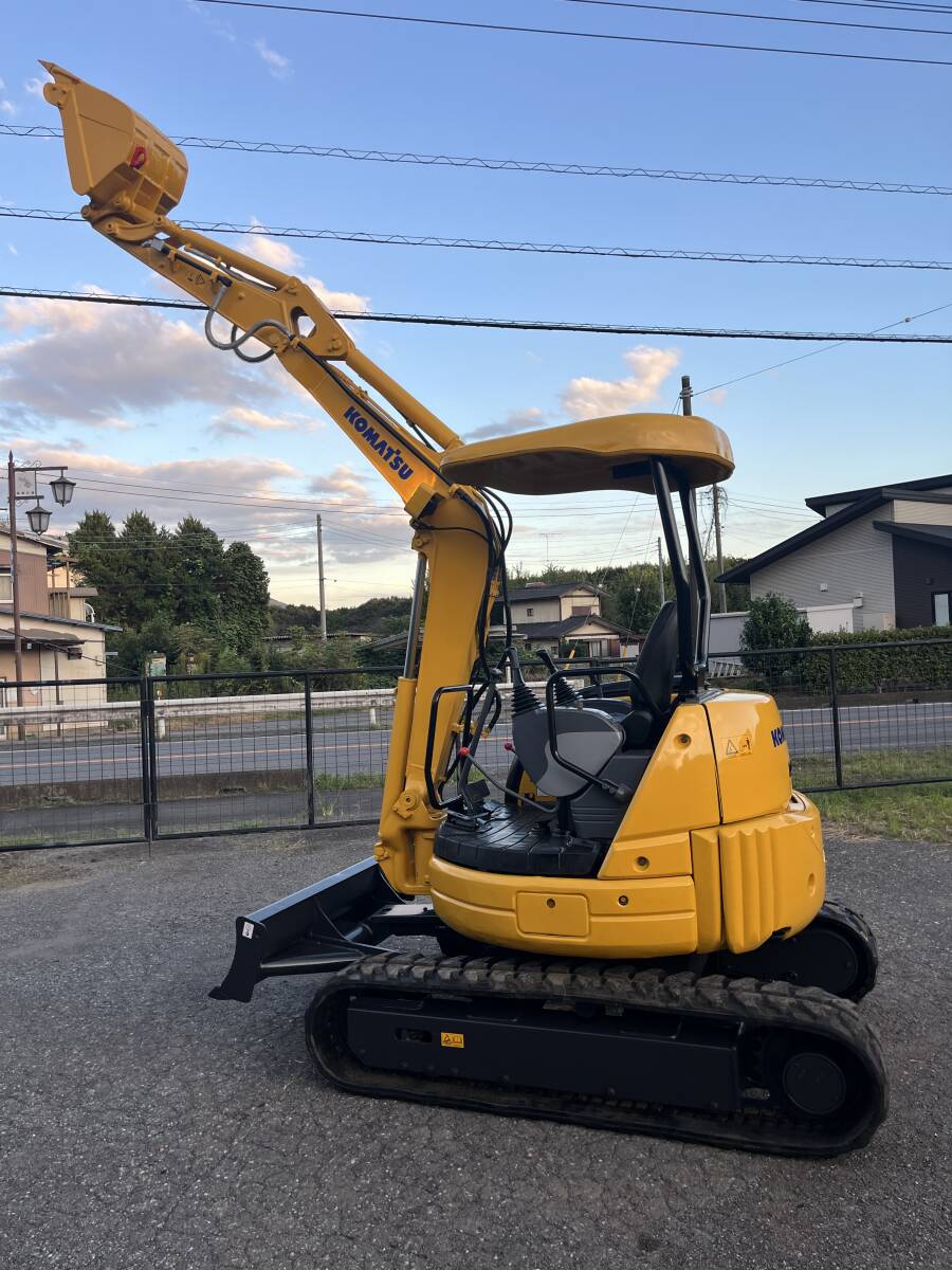 ユンボ油圧ショベルコマツ PC30mr-1☆1300時間☆配管付き☆パターン 