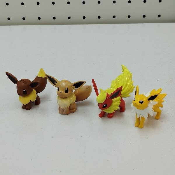 mK588a [難あり] TOMY ポケモン モンコレ ブイズ イーブイ シャワーズ