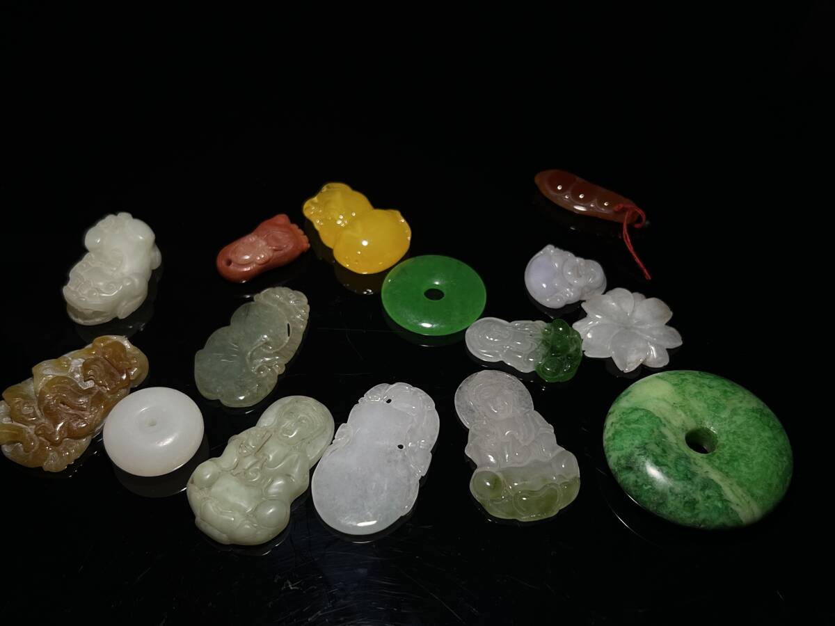 中国古玩 時代物 和田玉 本翡翠 氷種飄花 ペンダント 平安扣 瑞獣観音