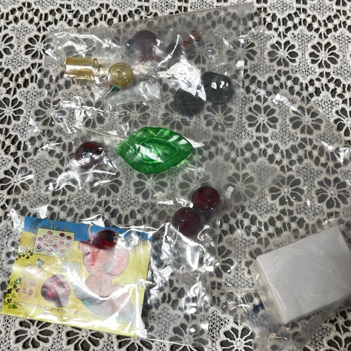 森から生まれたティーセット メガハウス Collection Items 日本屈指の 