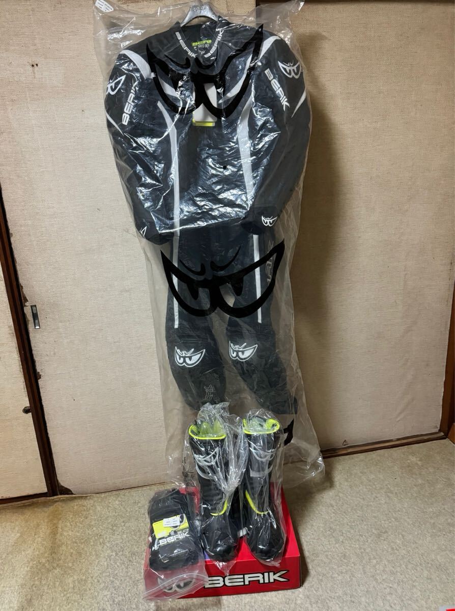 【新品まとめ売り】 BERIK レザー レーシングスーツ MFJ公認 ベリック 革ツナギ レーシングブーツ グローブ レース用 レーシンググローブ_2
