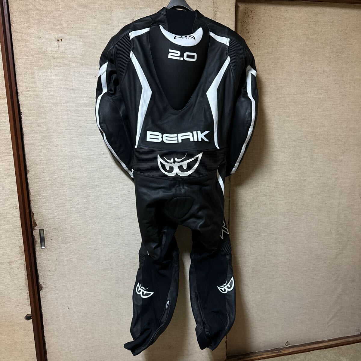 【新品まとめ売り】 BERIK レザー レーシングスーツ MFJ公認 ベリック 革ツナギ レーシングブーツ グローブ レース用 レーシンググローブ_6