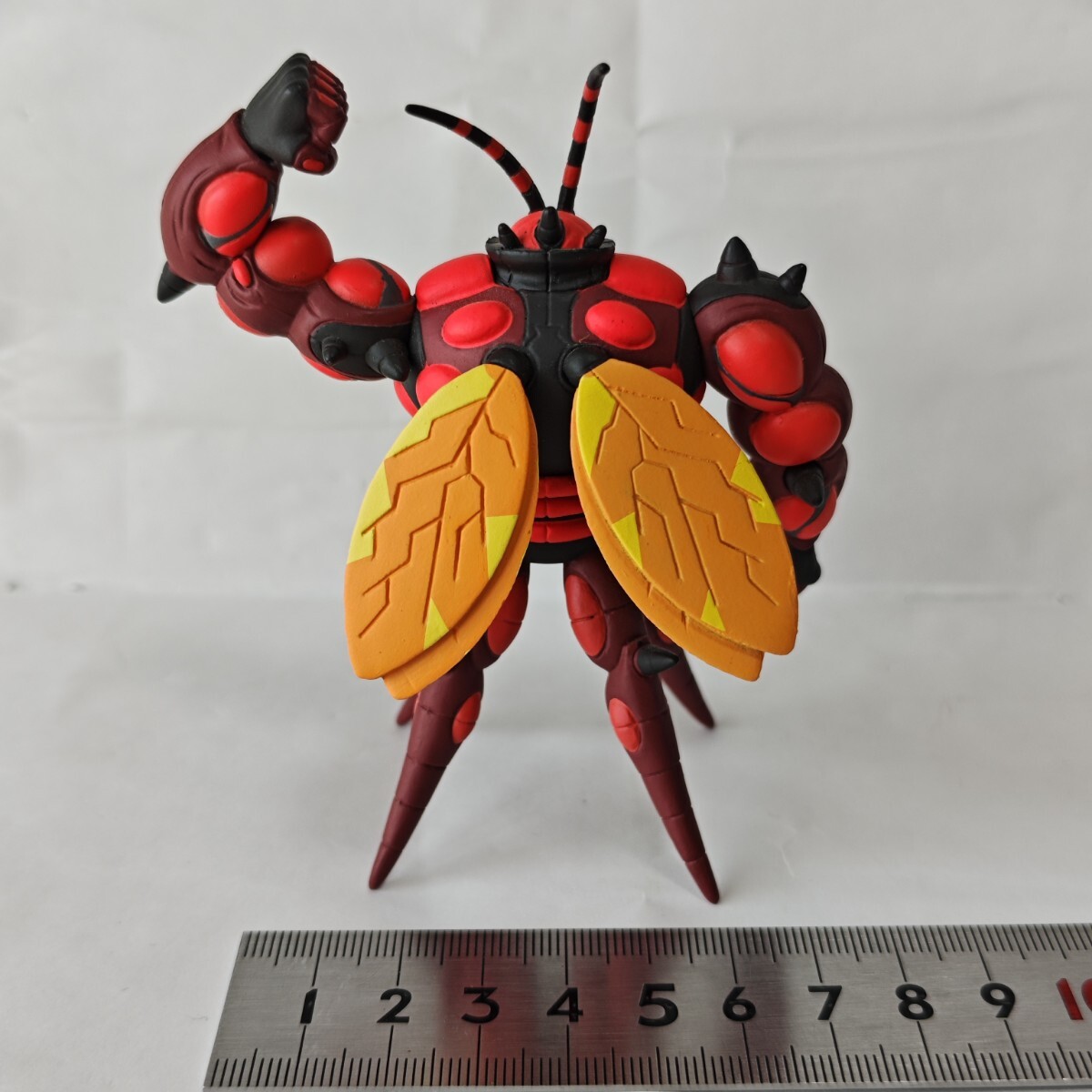 マッシブーン モンコレ フィギュア ポケモン Pokmon Buzzwole JAPAN 