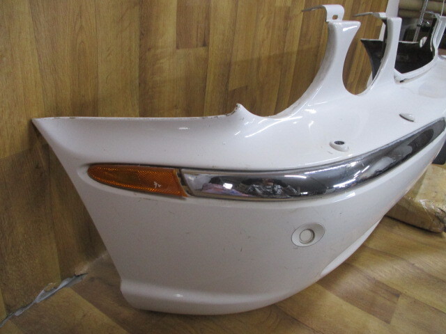 E5/ XJ系ジャガーX350純正フロントバンパー2W93-17E947_4