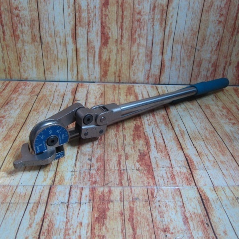 【中古品】SWAGELOK MS-HTB-10M　ベンダー MS-HTB-10M Swagelok ハンドチューブベンダー 0 Bend 24mm