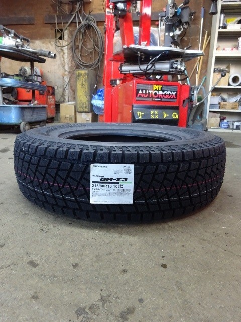 【100%新品，SALE】 215/80R16 103Q ブリヂストン BLIZZAK DM-Z3 スタッドレス １本(ブリヂストン)｜売買されたオークション情報、yahooの商品情報をアーカイブ公開 - オークファン 16インチ