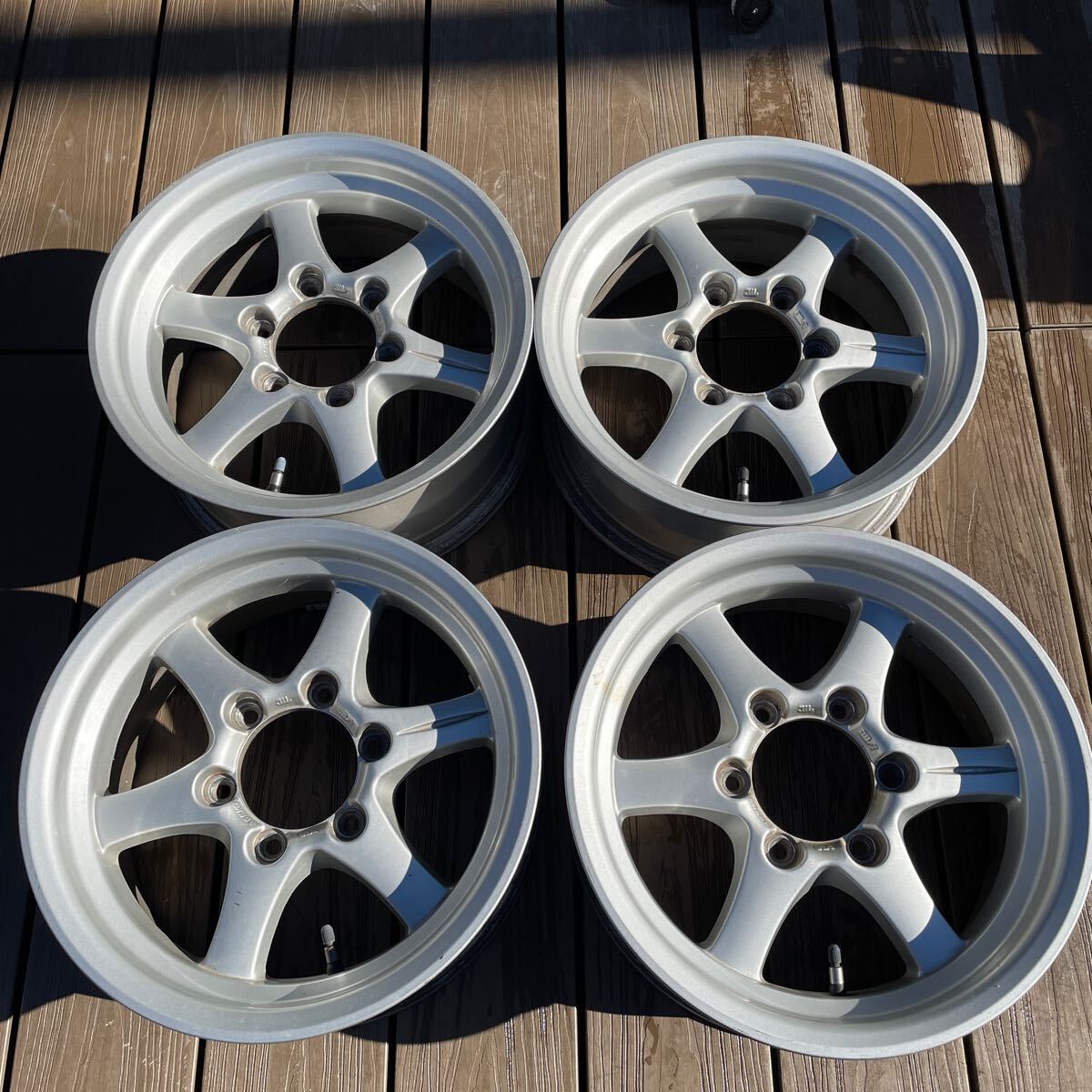 WH194 東京車輪　ブレイクロック　16×7J+25 139.7 6穴　4本セット　ランクル　プラド　サーフ　ハイエース　キャラバン　ダットサン