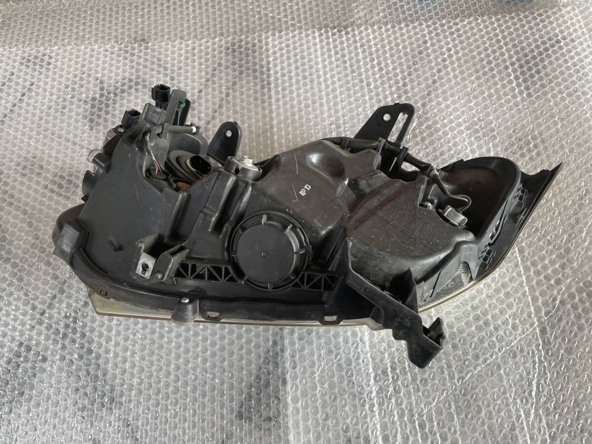 ホンダ S660 JW5 右ヘッドライト STANLEY W2301 中古 JW5 S660 STANLEY S660★右ヘッドライト 88-956-S★LED 右ヘッド