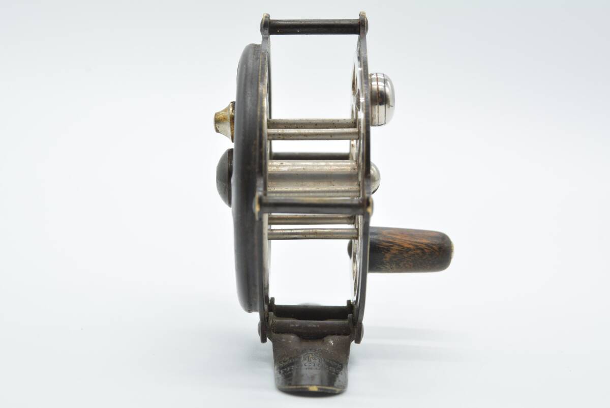 ◆元箱付き◆ Pflueger Progress 60 フライフィッシング フルーガー プログレス リール Bulldog Logo Made in U.S.A. #76213 Pflueger Progress 0 60（フルーガー プログレス）60ヤード ブラス