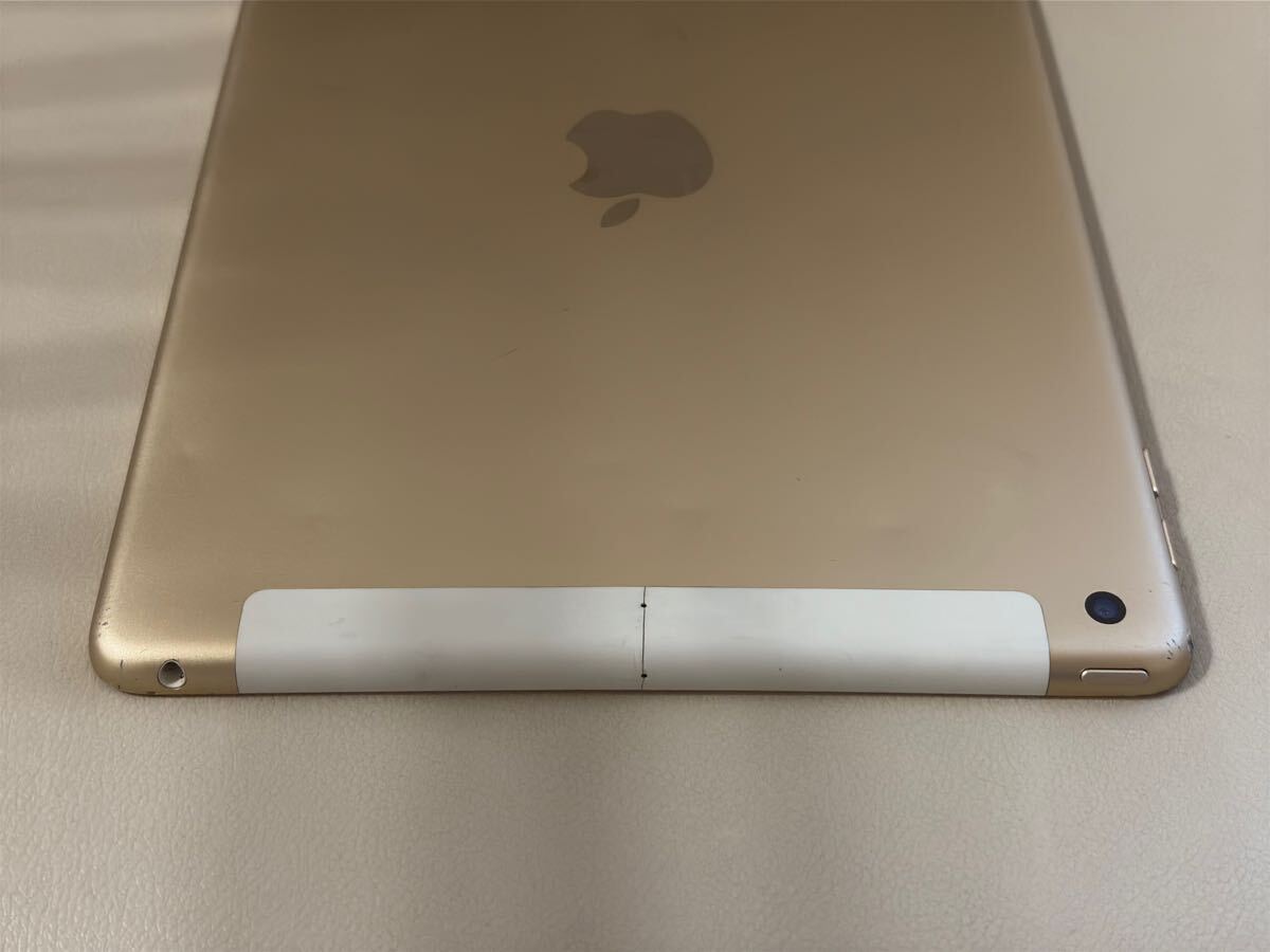 SIMフリーiPad 第5世代 (MPG42J⁄A) 32GB⁄ゴールド Apple iPad