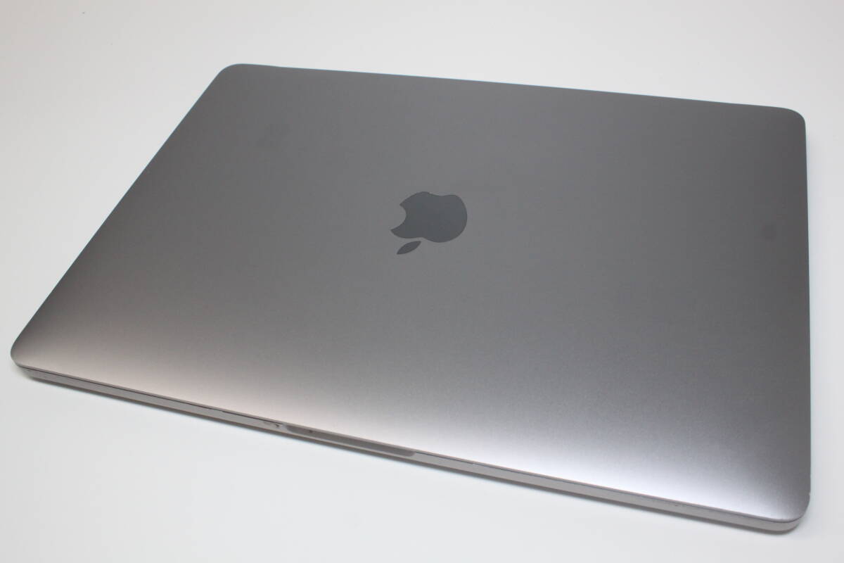 MacBook Pro（13インチ，2016，Thunderbolt 3ポートx 2）256GB/8GB 