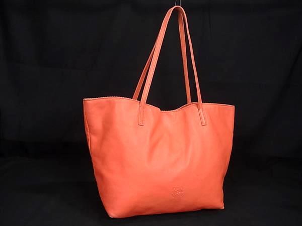 レア 美品】ロエベ ナッパレザー ショルダーバッグ アナグラム型押し 