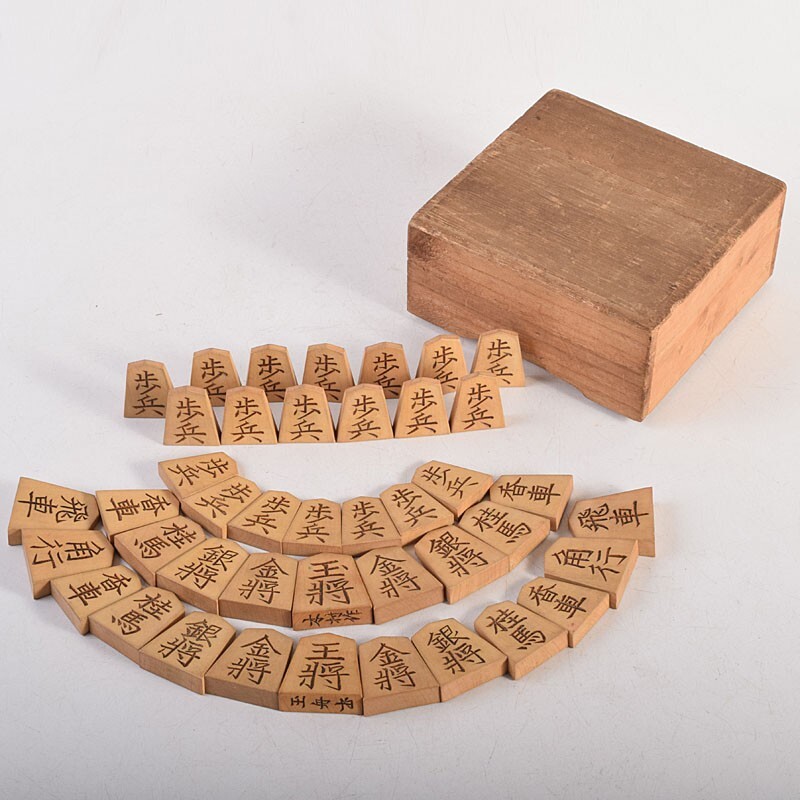 本黄楊製　玉舟書　木村作　将棋駒　木箱付　ACKE_3