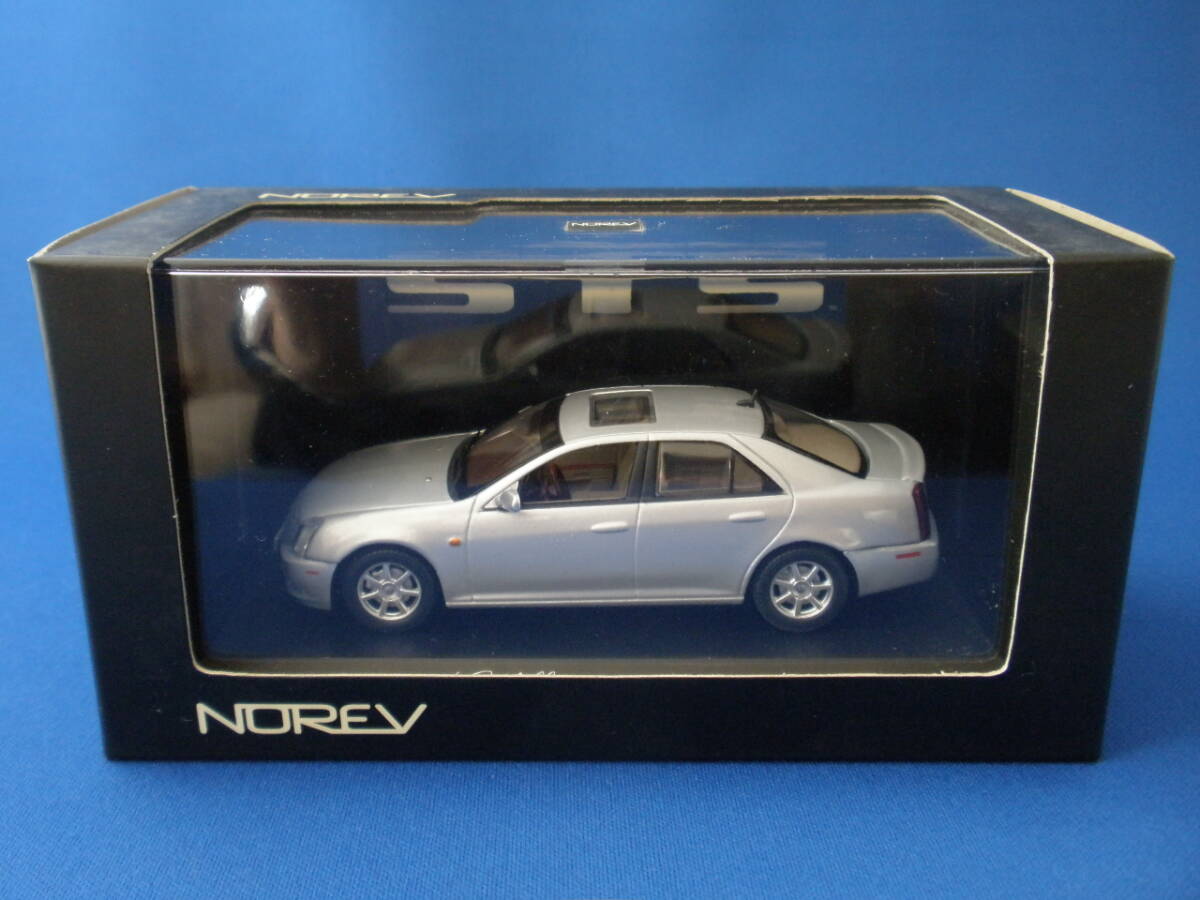 ノレブ　1/43　キャデラック　STS　argentee_1